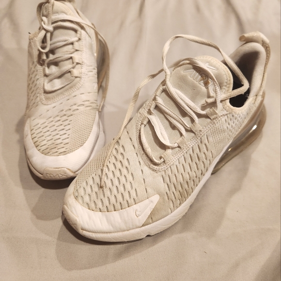 Nike 270 - Picture 1 of 4